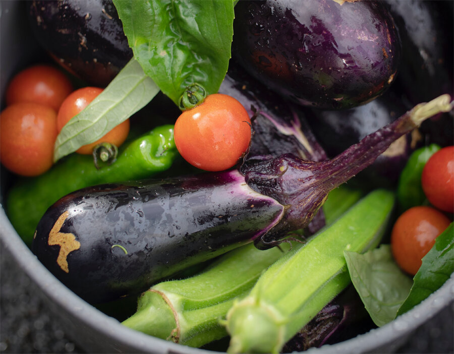 京丹波で育った野菜や厳選食材も数多く取り扱っております。
